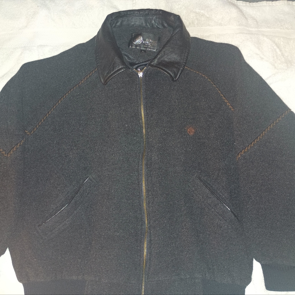 Gianni Vercace Grey Wool Bomber Jacket With Leather Collar